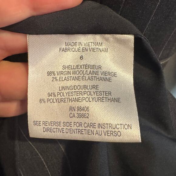Theory Blazer Dark Gray Pinstripe Front button Pockets Striped Long Sleeve Sz 6 - Picture 4 of 6